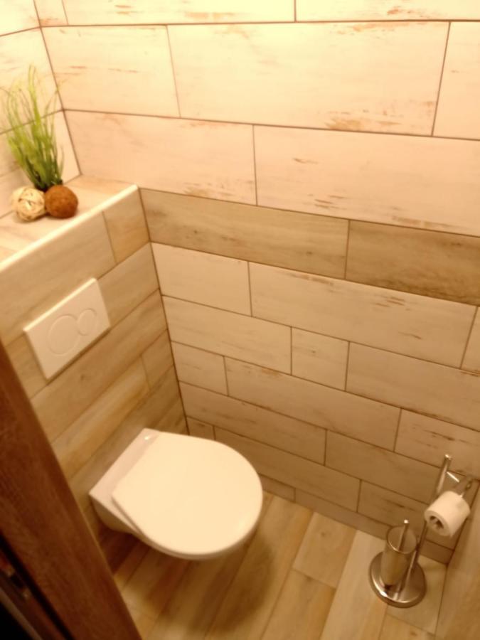 Pod Vezi Apartment Микулов Екстериор снимка